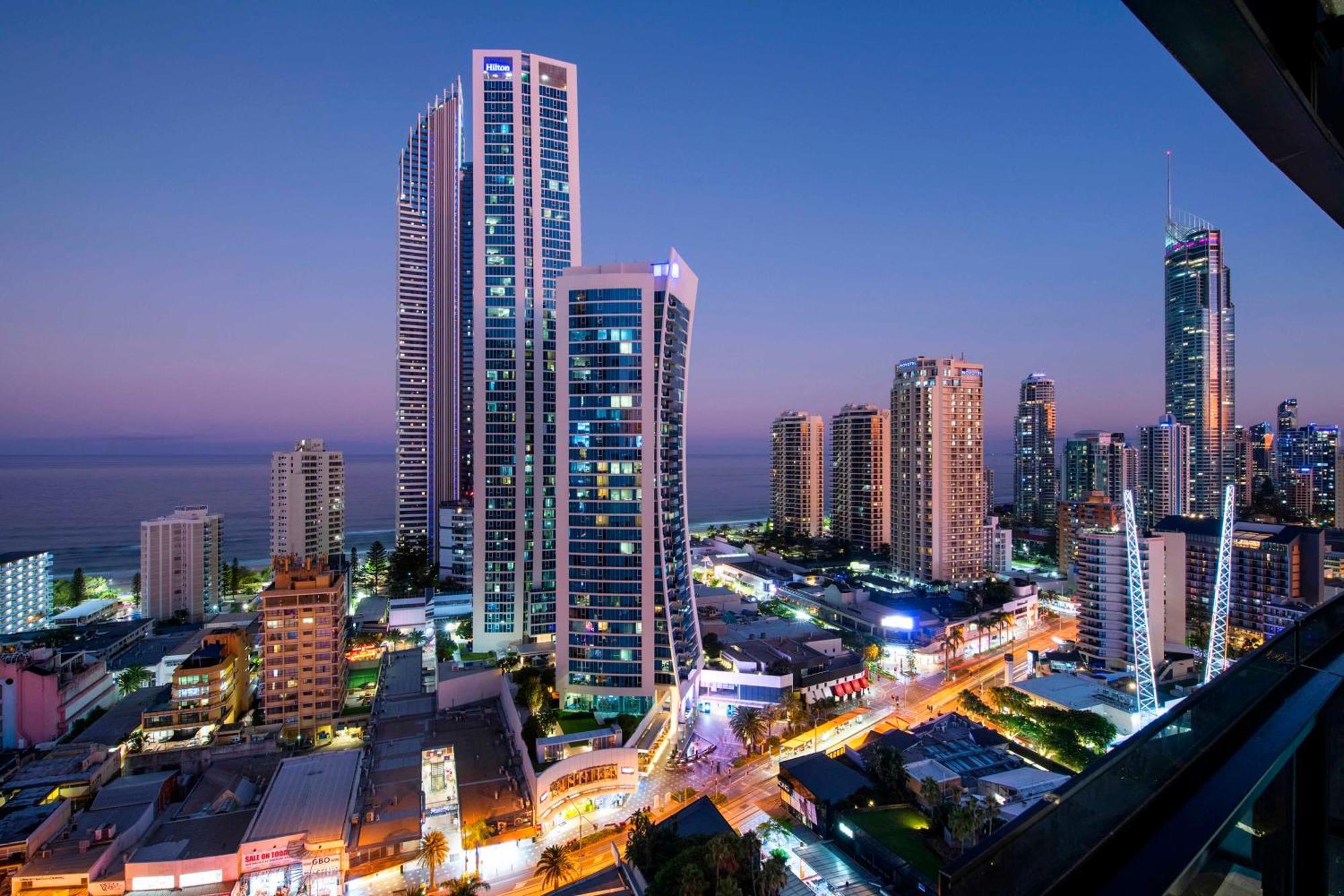 Ocean View Apartments With Balcony - Circle On Cavill - Central Location! - Self Contained & Privately Managed Gold Coast Exterior foto